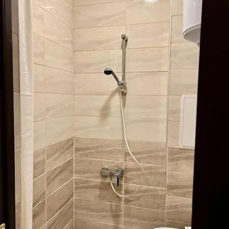 Sof Apartment's 아파트