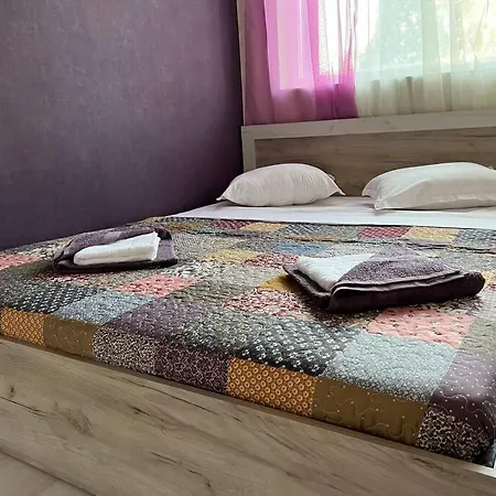 아파트 Sof Apartment's *